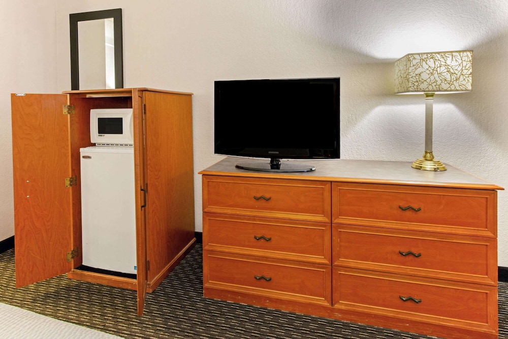La Quinta Inn Santa Fe 39/45