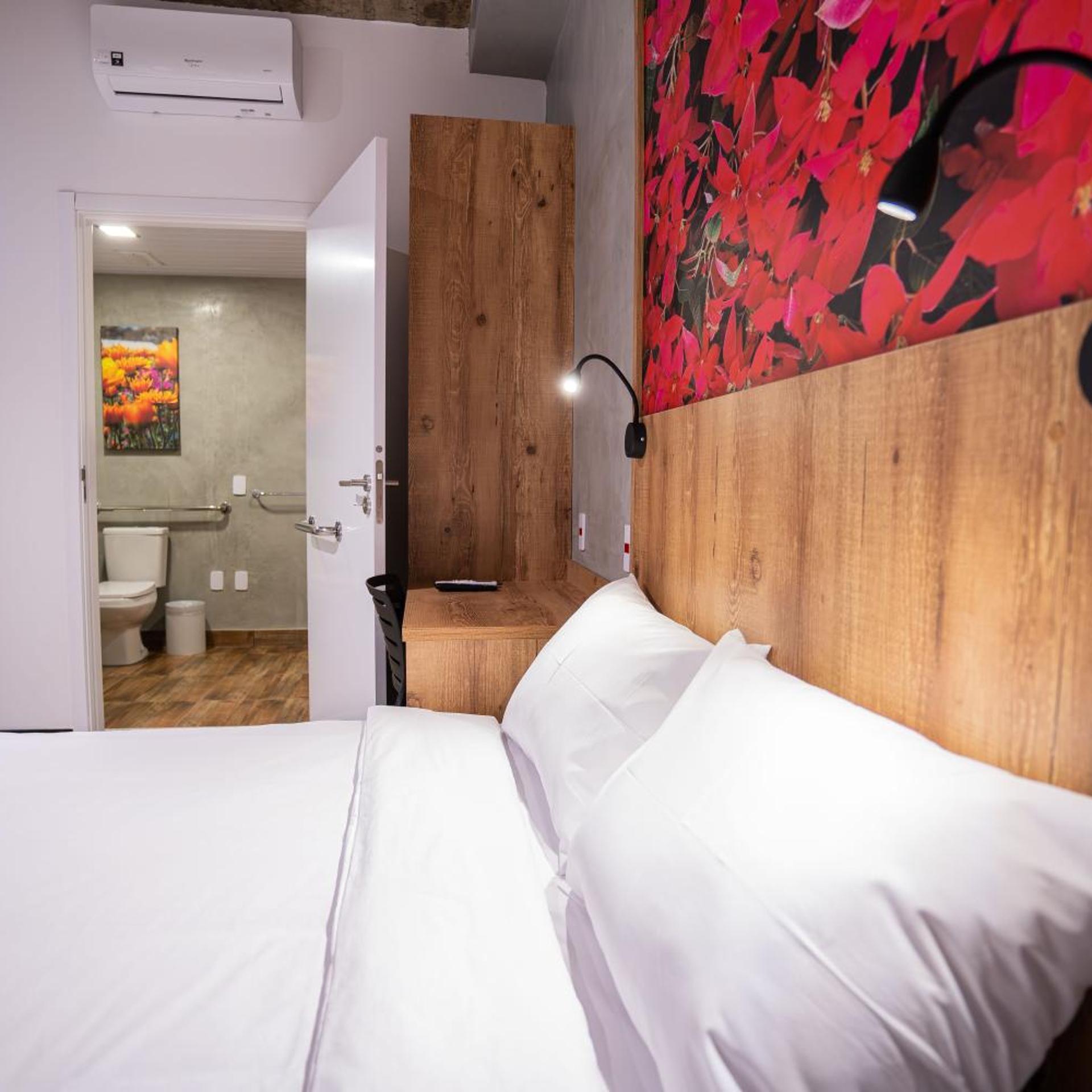 Campos de Holambra Inn 23/50