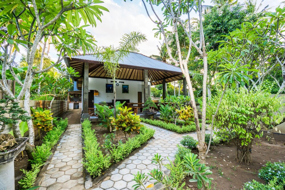 Lembongan Bagus Villa 13/16