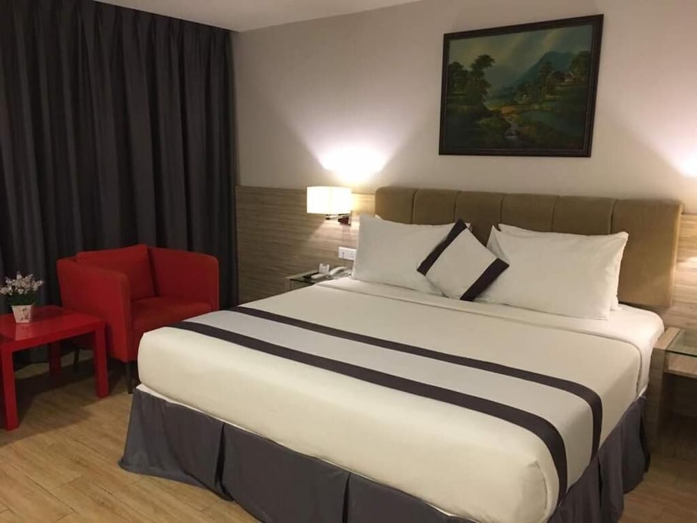 NU Hotel KL Sentral 14/31