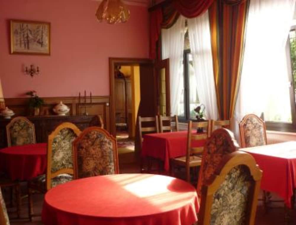 CITOTEL LES VOSGES 18/24
