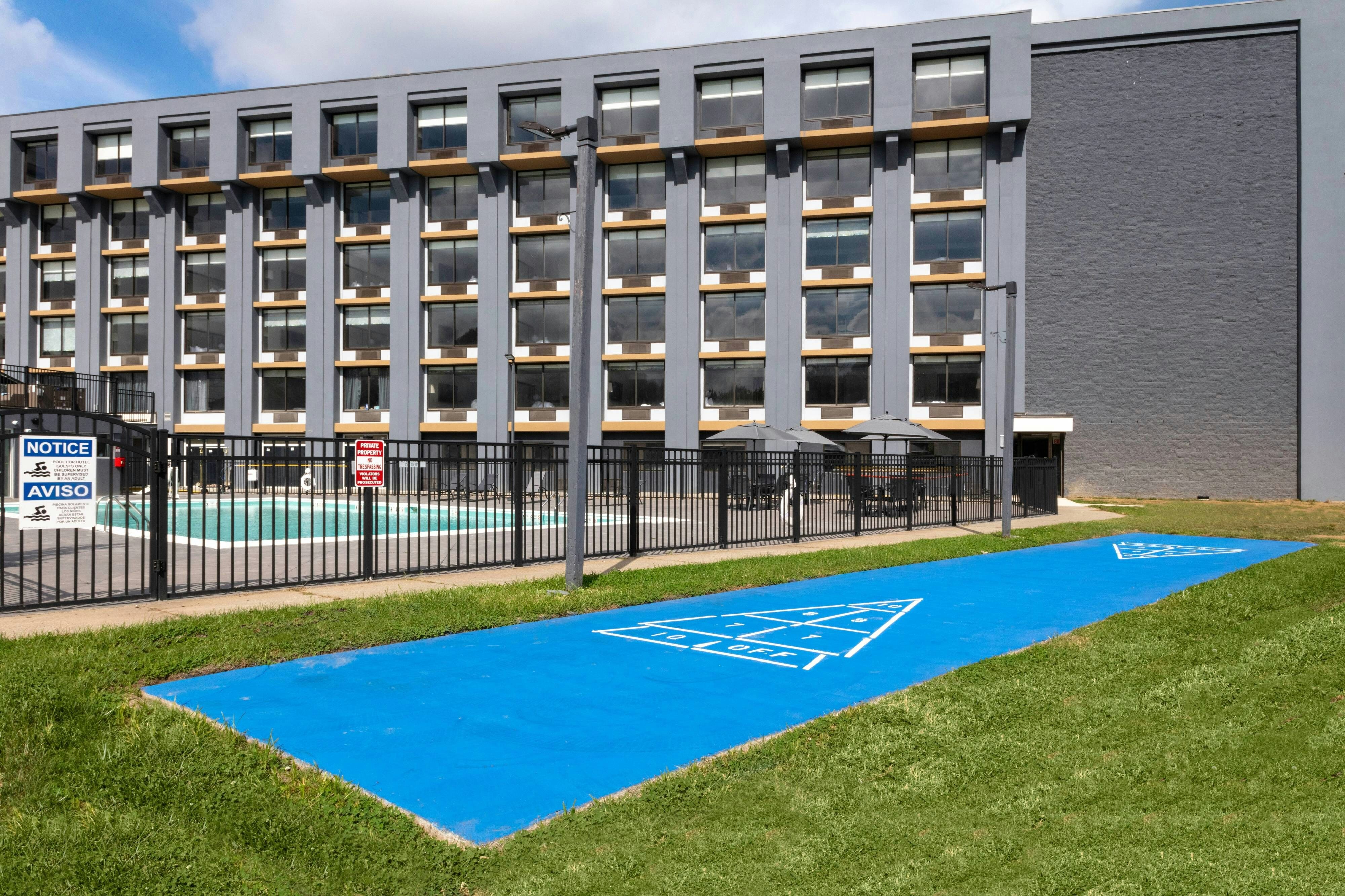 Fairfield Inn & Suites by Marriott Springfield Enfield 4/23
