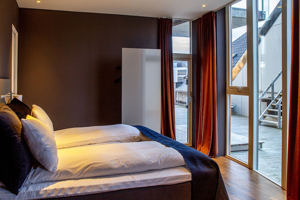 شقة بسريرين كوين، Nordis Apartments 2/3