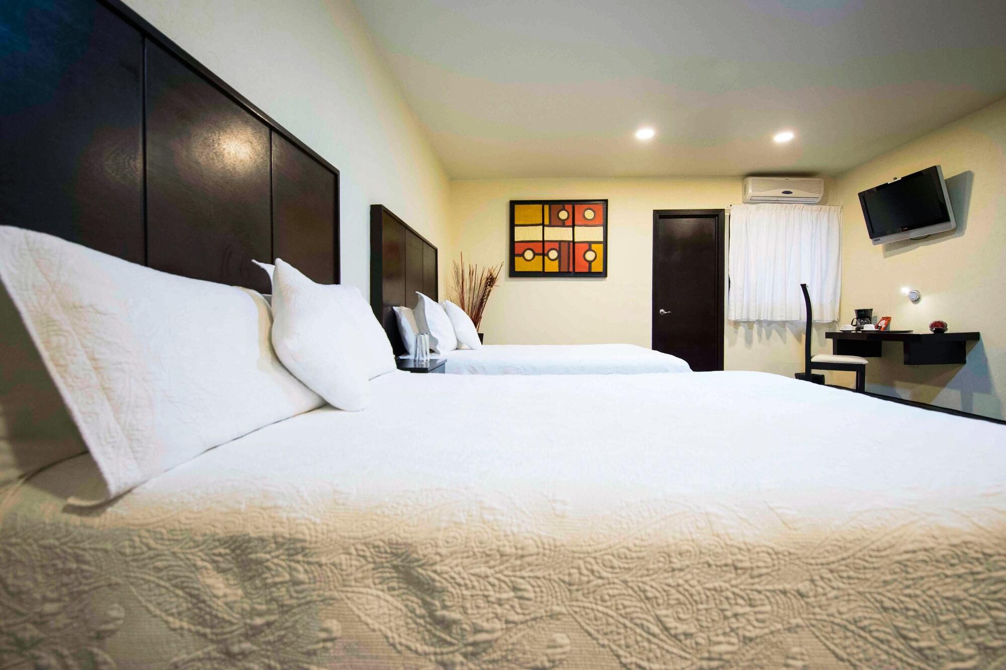 Standard, 2 Double Beds