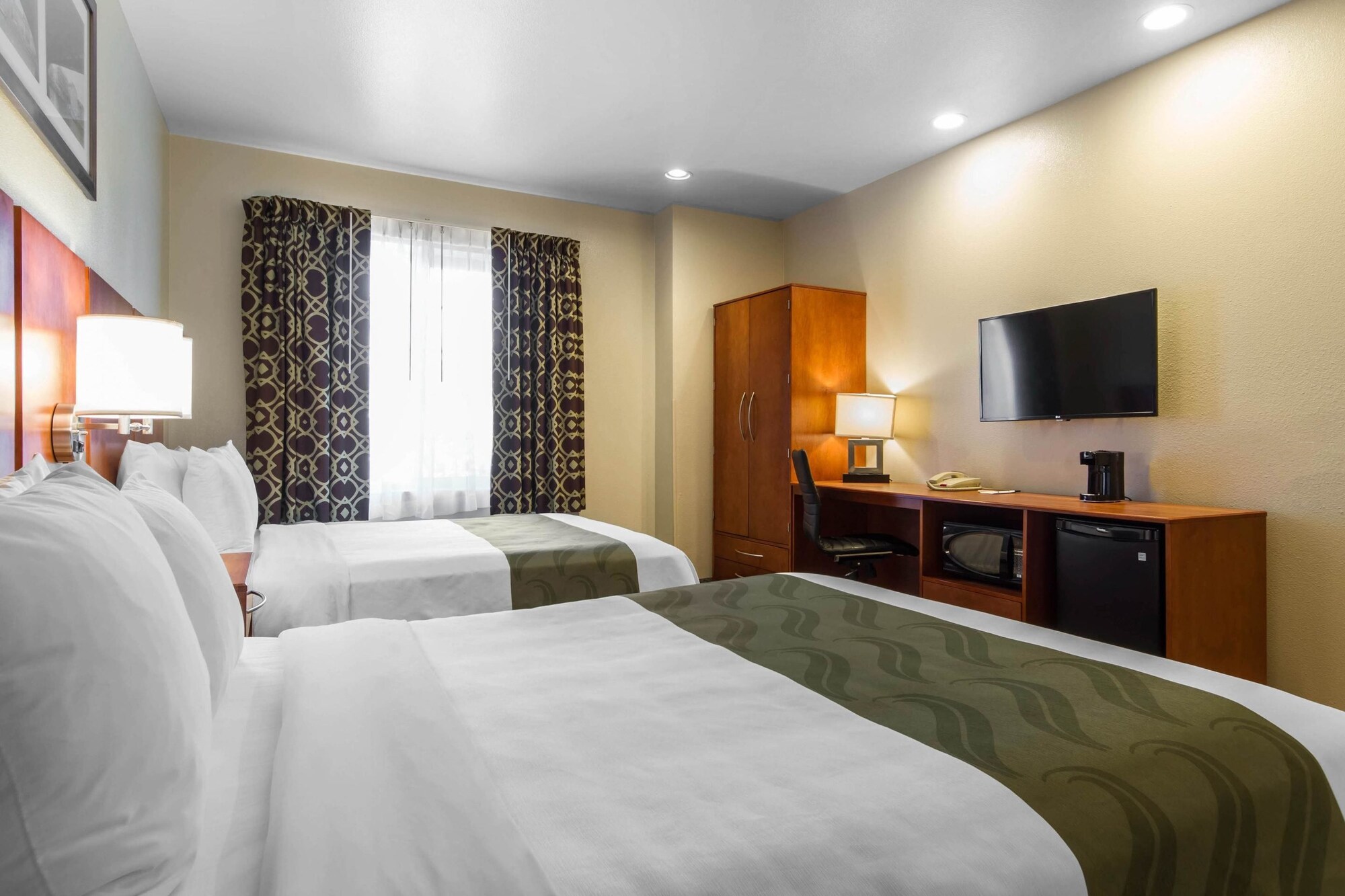 ROOM, 2 QUEEN BEDS, ACCESSIBLE