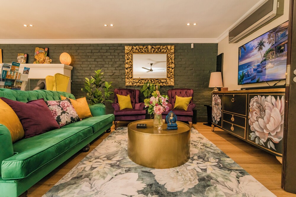 SW1 Lodge 29/50