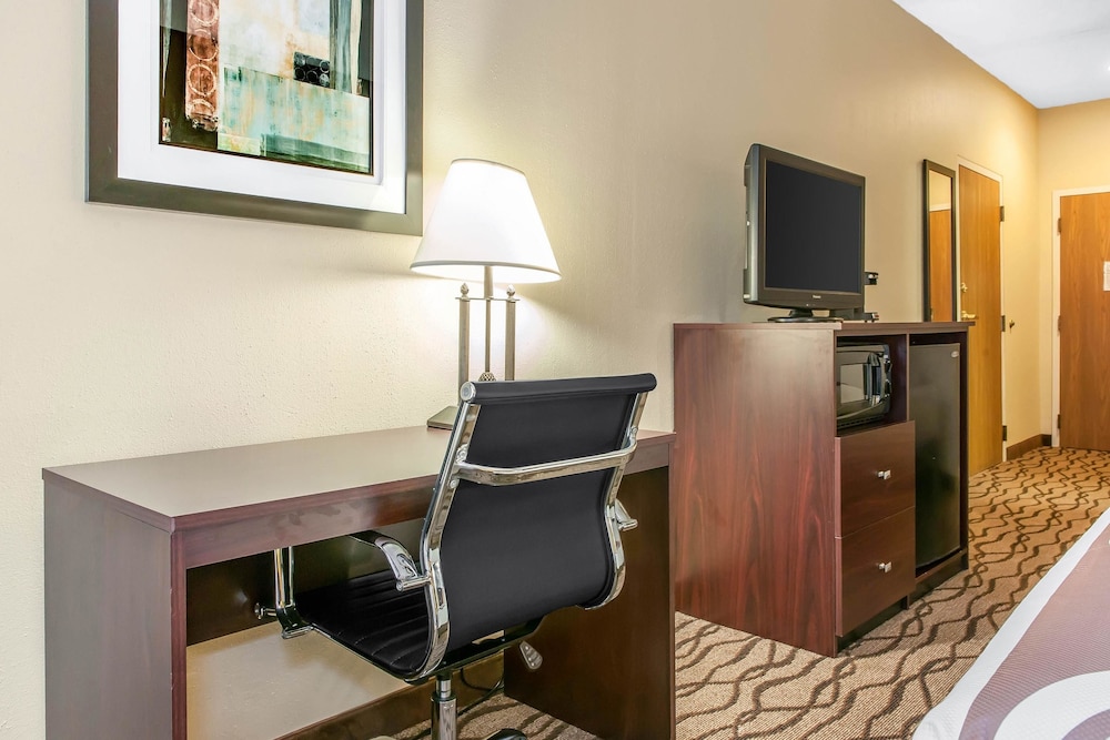 Quality Inn I-75 West Chester-North Cincinnati 43/49