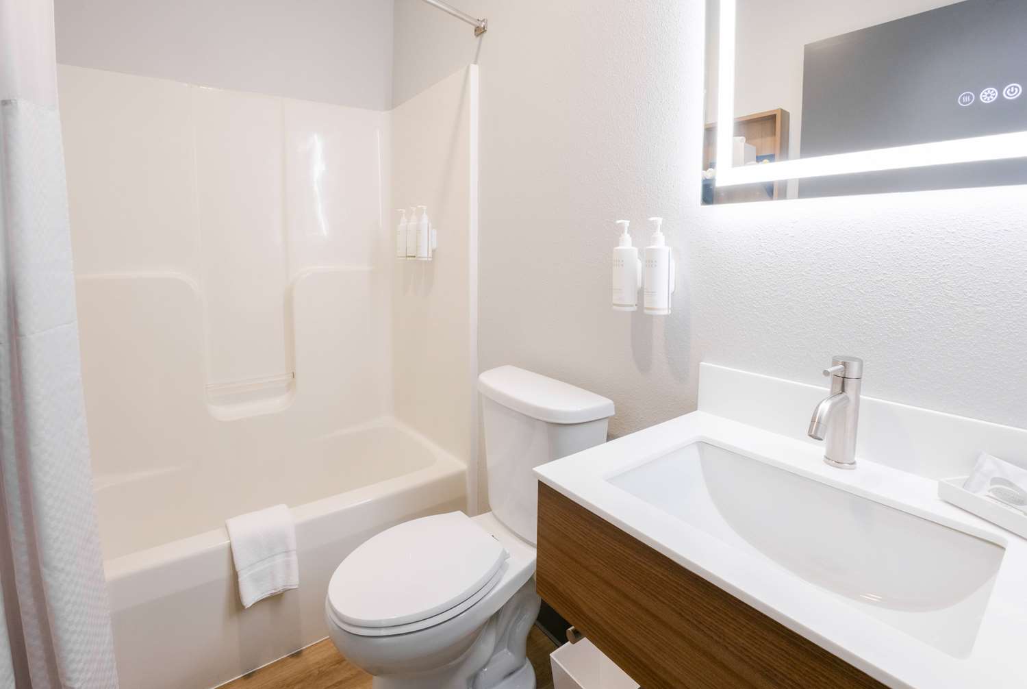 Microtel Inn Suites By Wyndham Springville 16/20