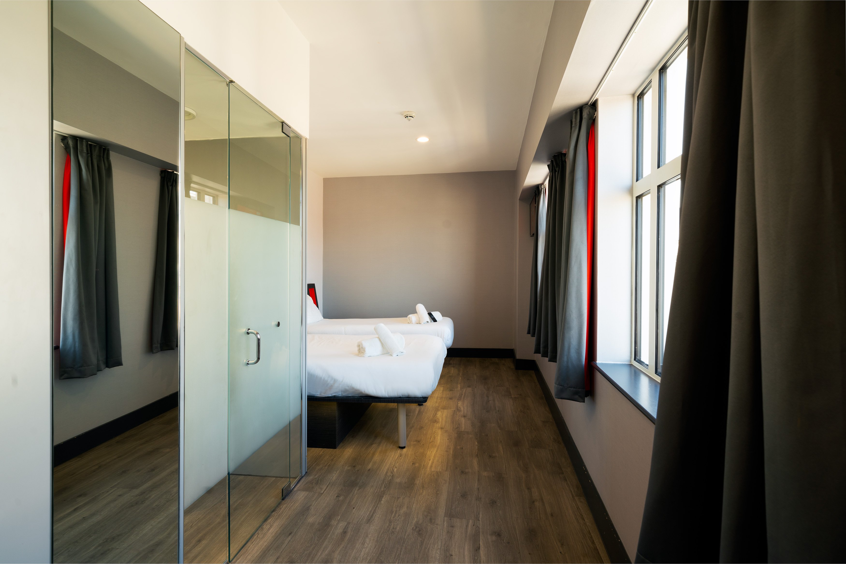 easyHotel Sheffield City Centre 5/9