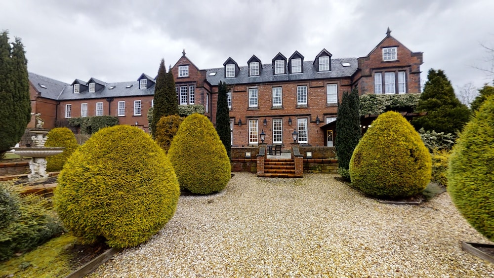 Nunsmere Hall Hotel 47/50