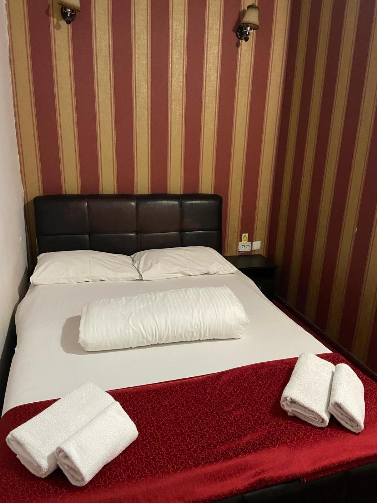 Class Hotel 7/13