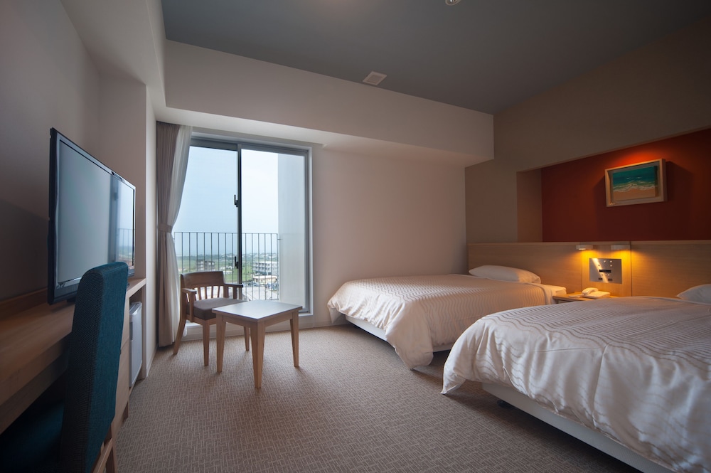 DELUXE, TWIN BEDS