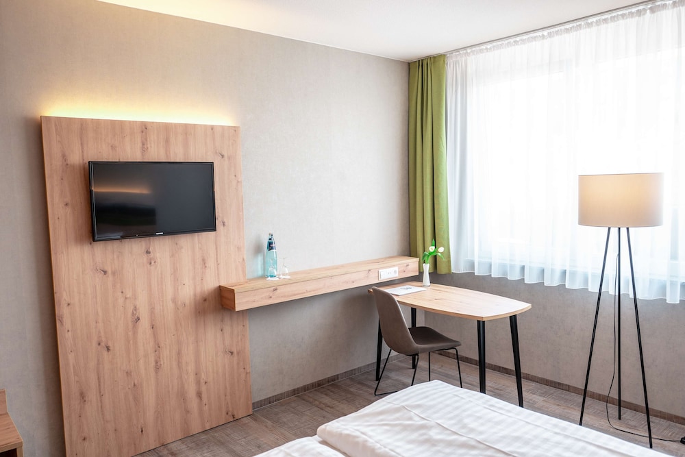 Hotel Schlossberg Wehingen 7/61
