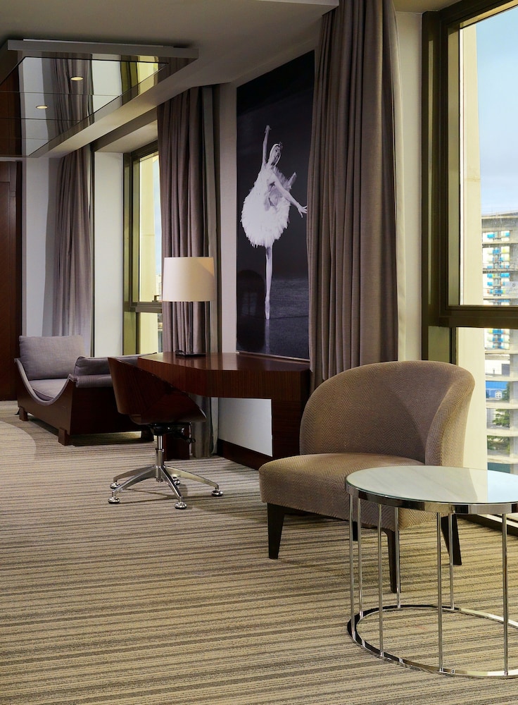 SHERATON BATUMI HOTEL 61/63
