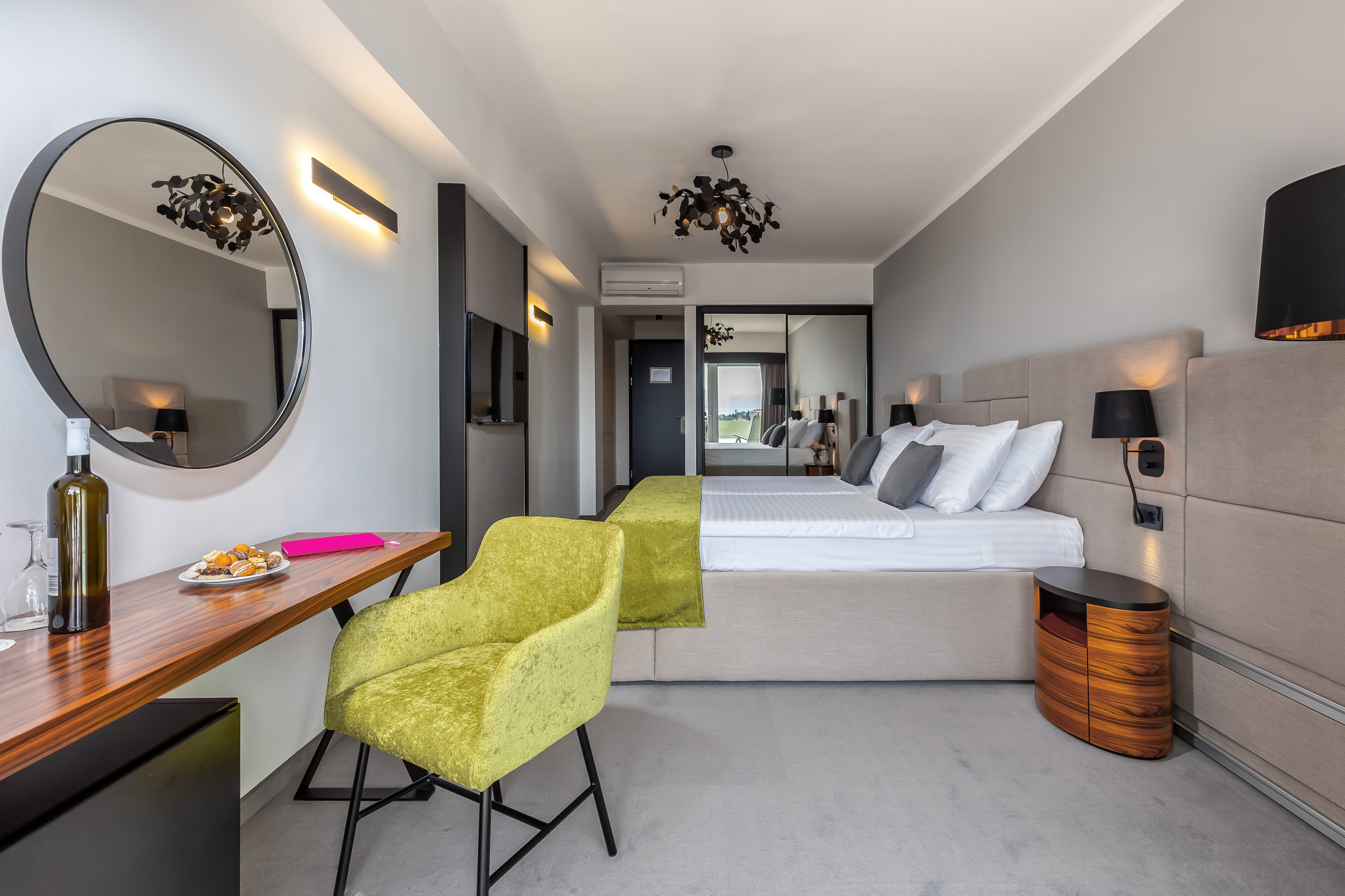 Standard, Twin Beds, French Balcony