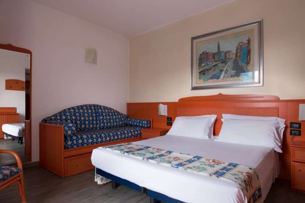 Brioni Sea Hotel 12/50