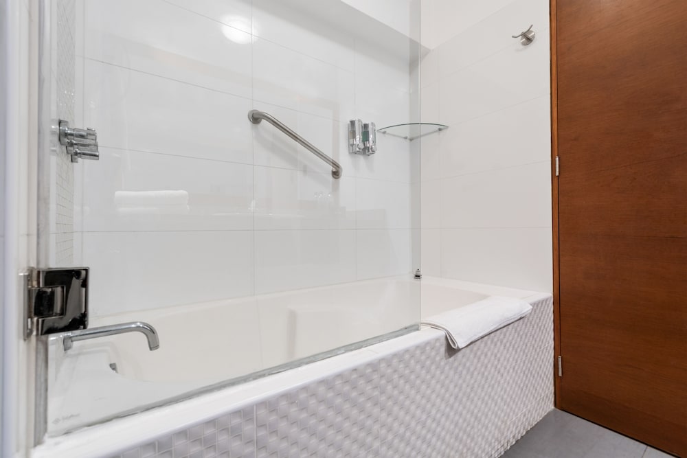 Andesmar Hotel & Suites 67/67