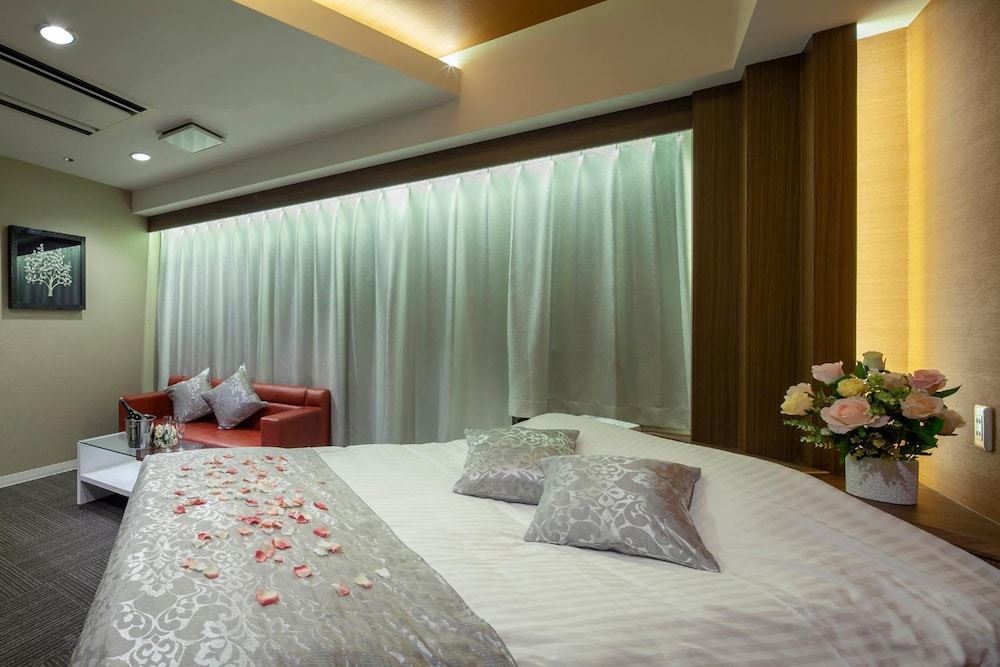 Restay Hiroshima Adults Only 25/57