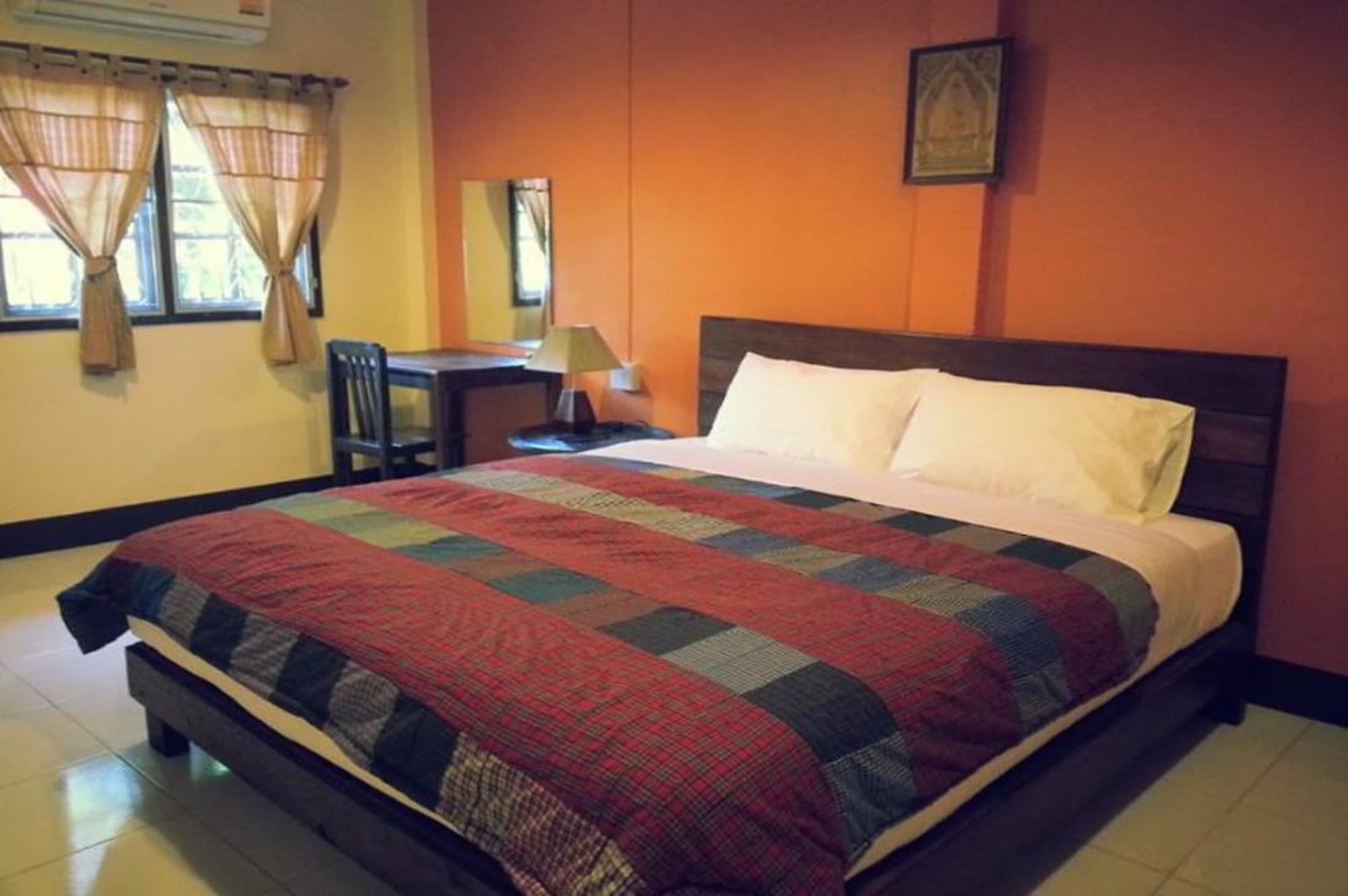 JASMINE, DELUXE, DOUBLE BED