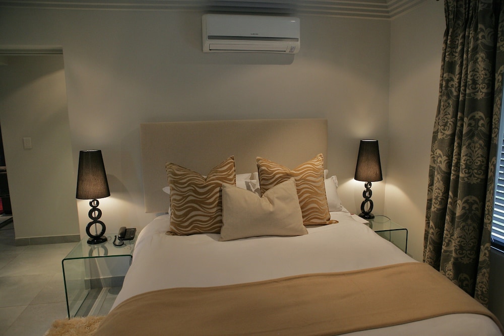 Villa Moyal 6/67