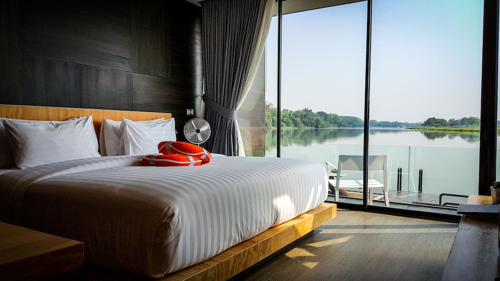 Xl, Luxury, Cabin, King Bed
