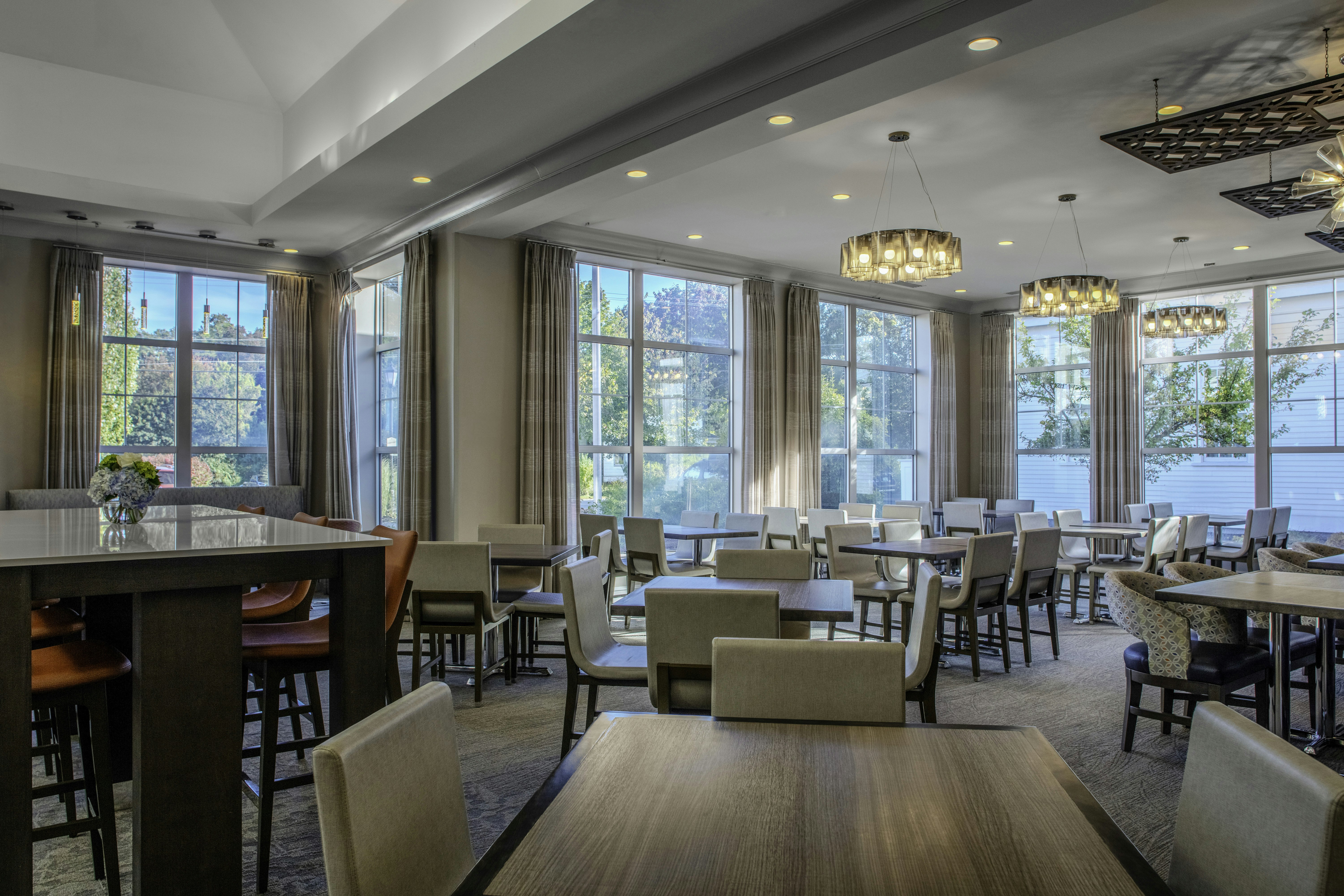Hilton Garden Inn Freeport Downtown Me 39/62