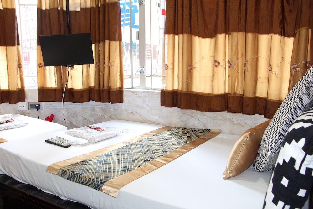 Temple Street Hotel 21/30