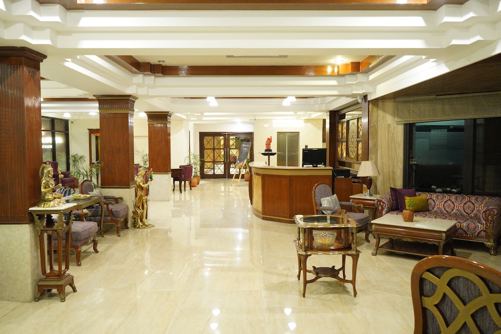 Amritara Surya, Mcleodganj 9/68