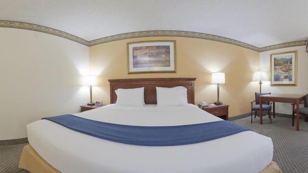 Holiday Inn Express Hotel And Suites Jacksonville South 29/59