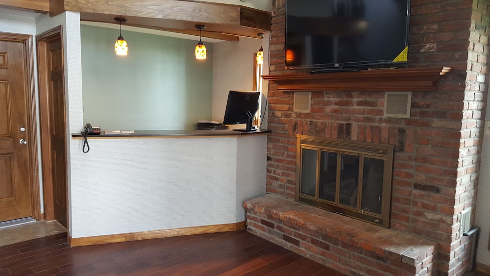 Aartpark Hotel Inn At Lewiston 5/37
