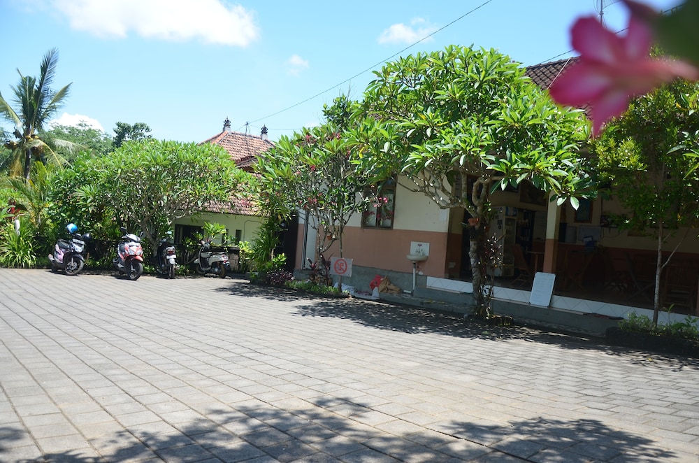 Medori Putih Homestay 1/71