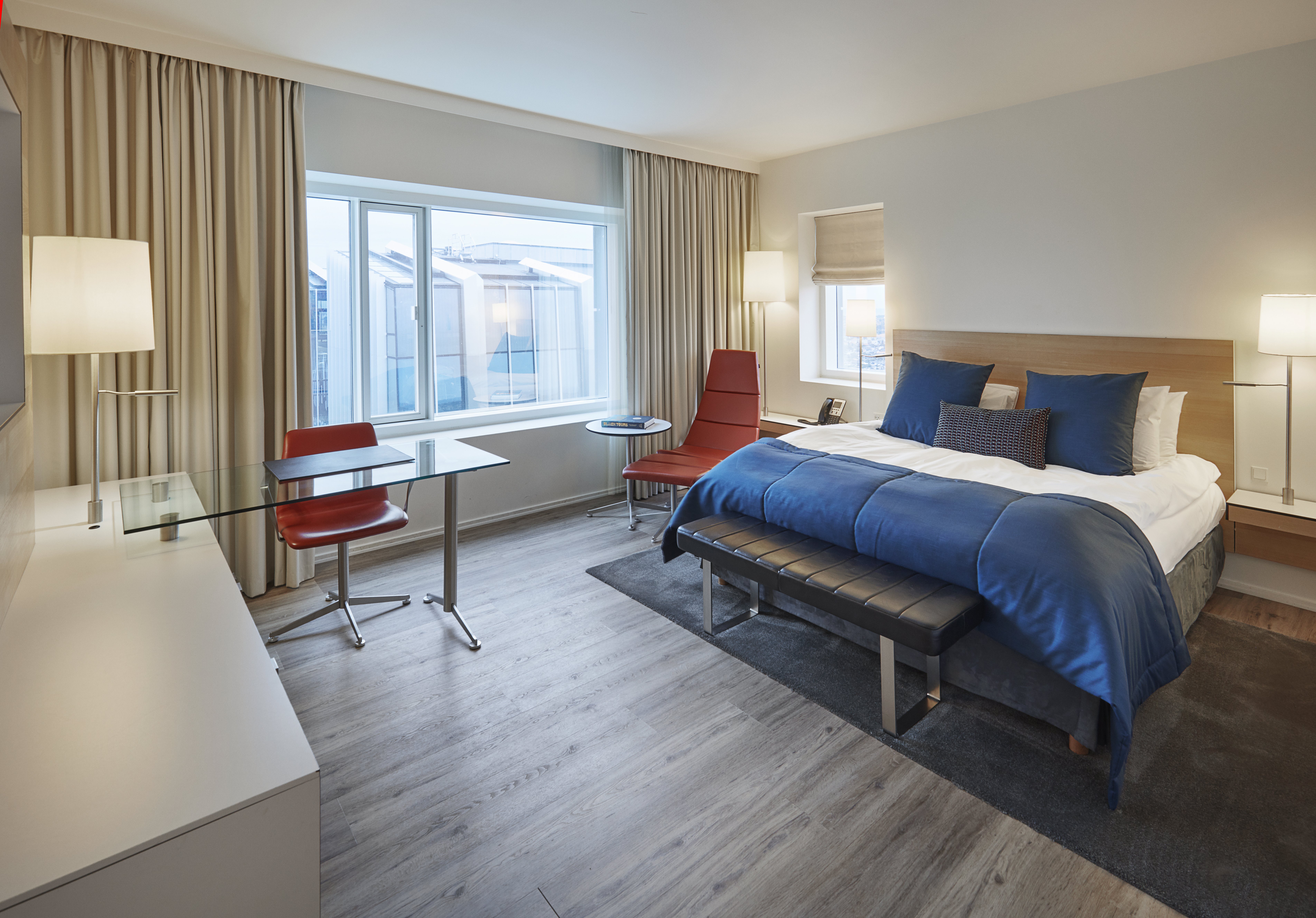 CROWNE PLAZA COPENHAGEN TOWERS 34/79