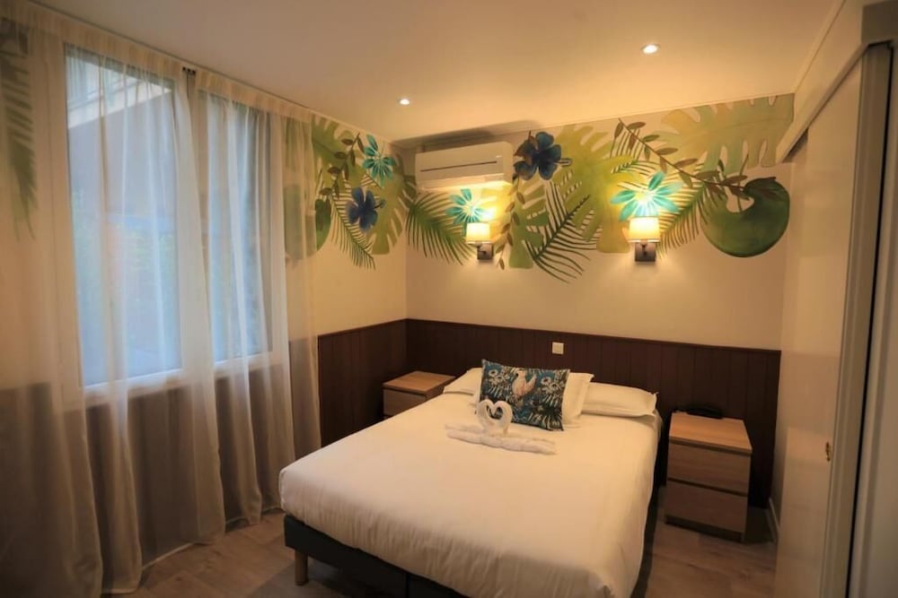 Hotel Pavillon Imperial 32/63