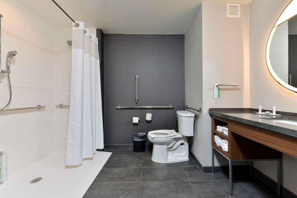 Courtyard by Marriott Raleigh Cary Crossroads 38/38