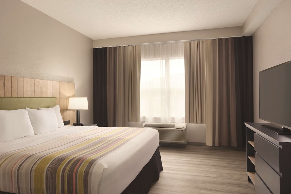 Country Inn Suites By Radisson Chattanooga Lookout Mountain 7/31