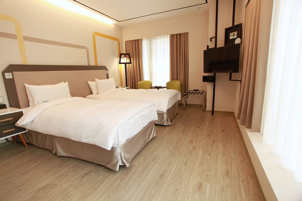 Uinn Business Hotel - Taipei Shilin 20/60