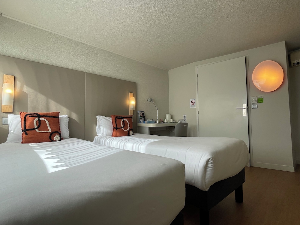 Brit Hotel Quimper Sud 10/60
