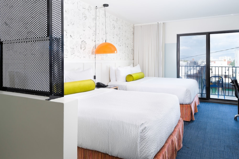 Hotel Erwin 20/83