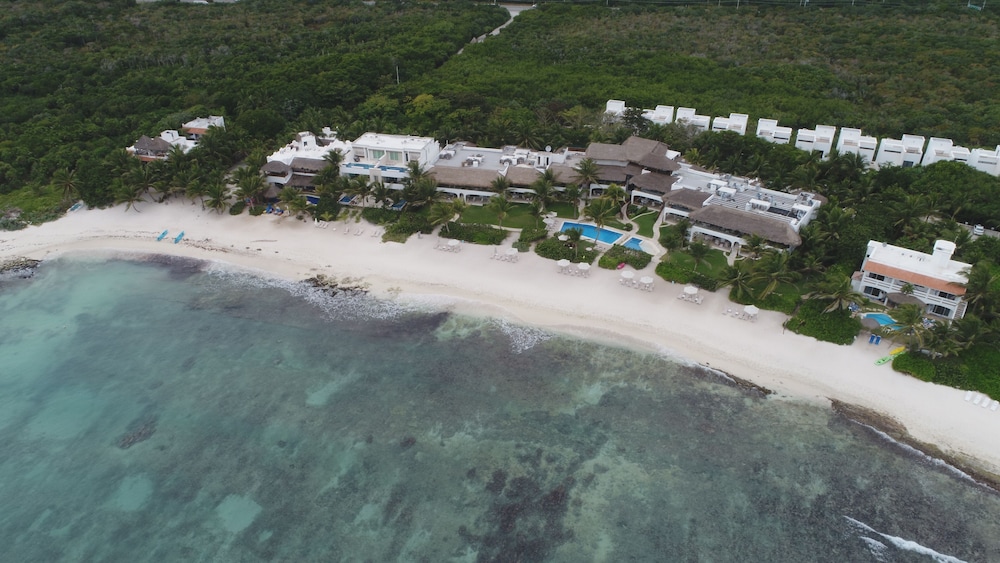 Las Villas Akumal 36/50