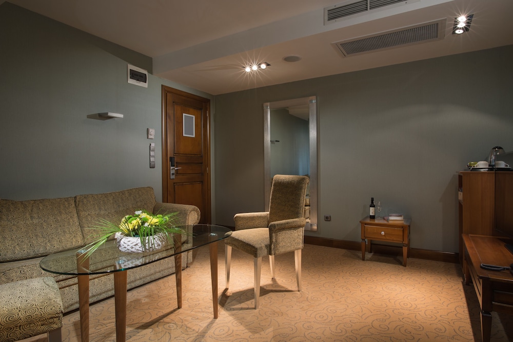 Rosslyn Thracia Hotel Sofia 46/64