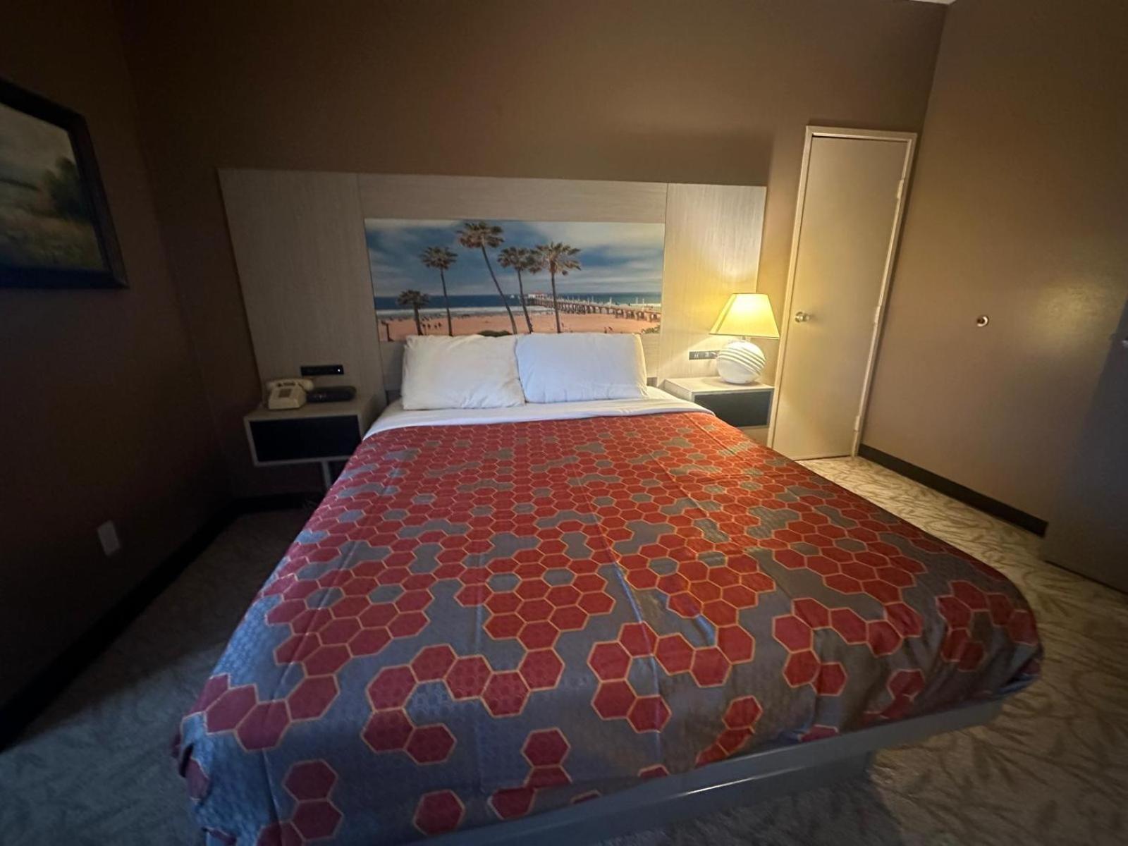 Room, Queen Bed, Hotel Pacific Garden 4/9