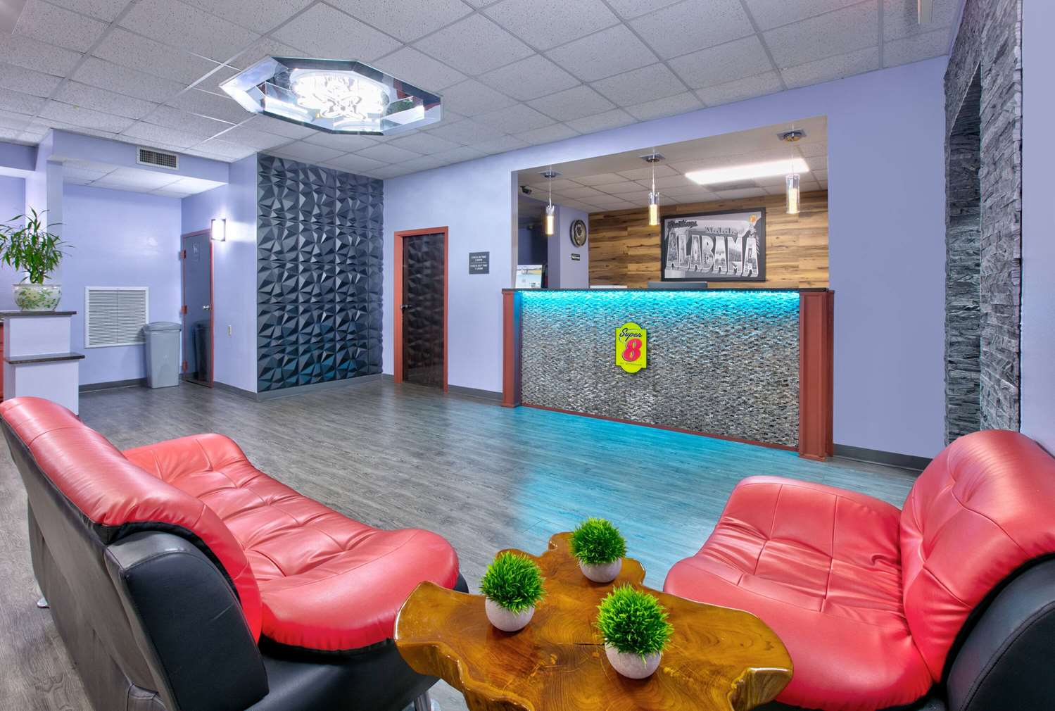 Super 8 By Wyndham Mobile/Tillmans Corner 4/8