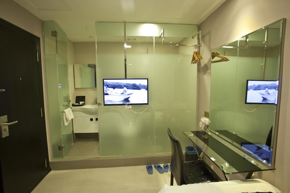 Euro Plus Hotel 15/26