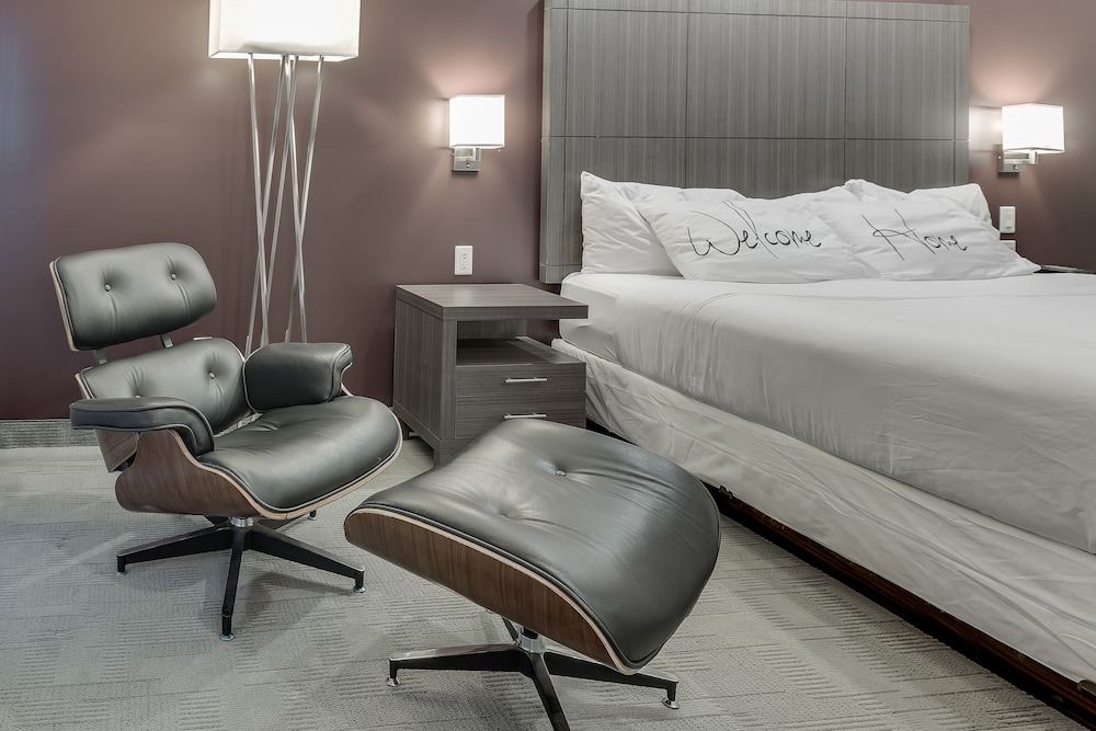Home Inn Suites Saskatoon South 23/66