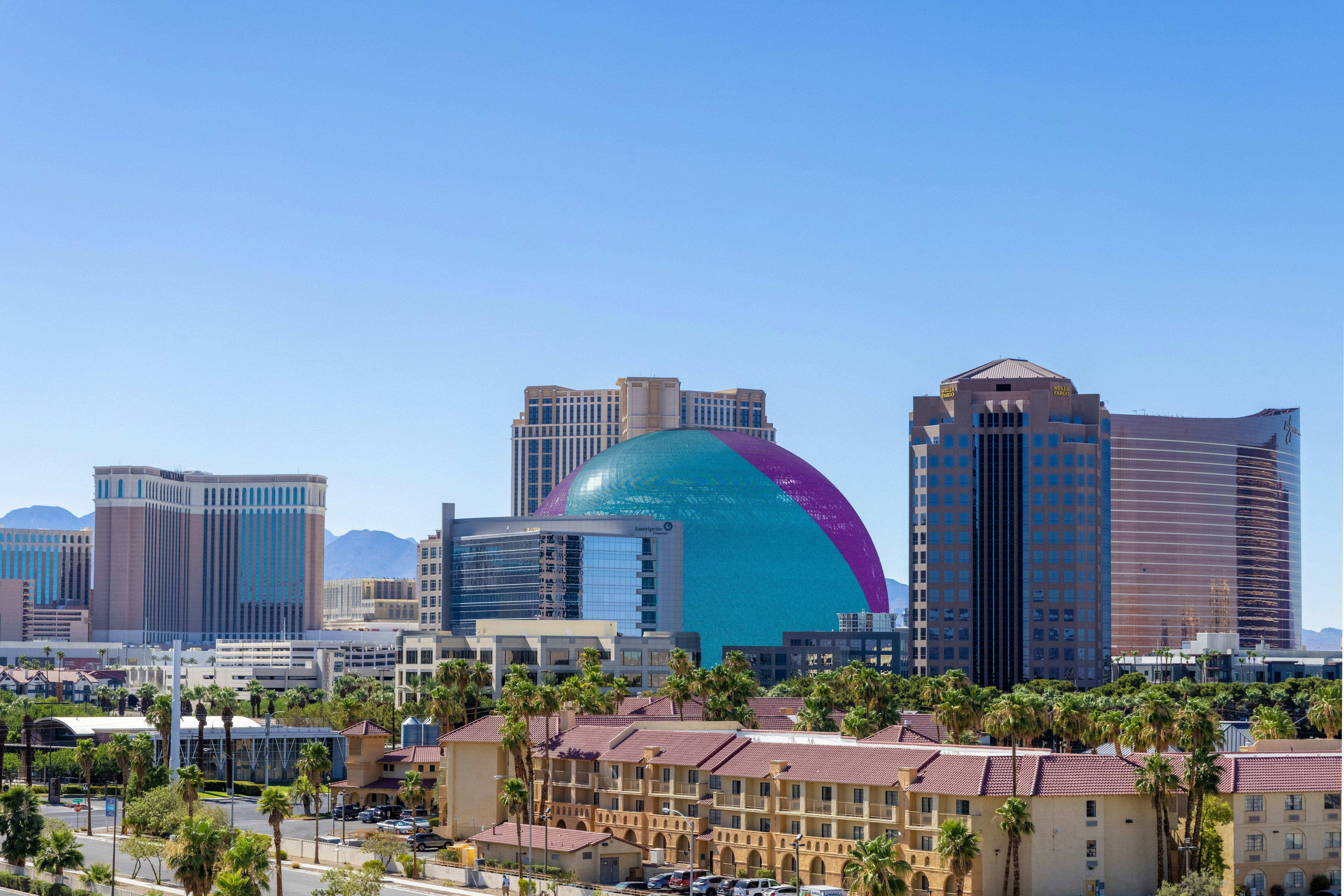 DoubleTree by Hilton Las Vegas East Flamingo 22/23