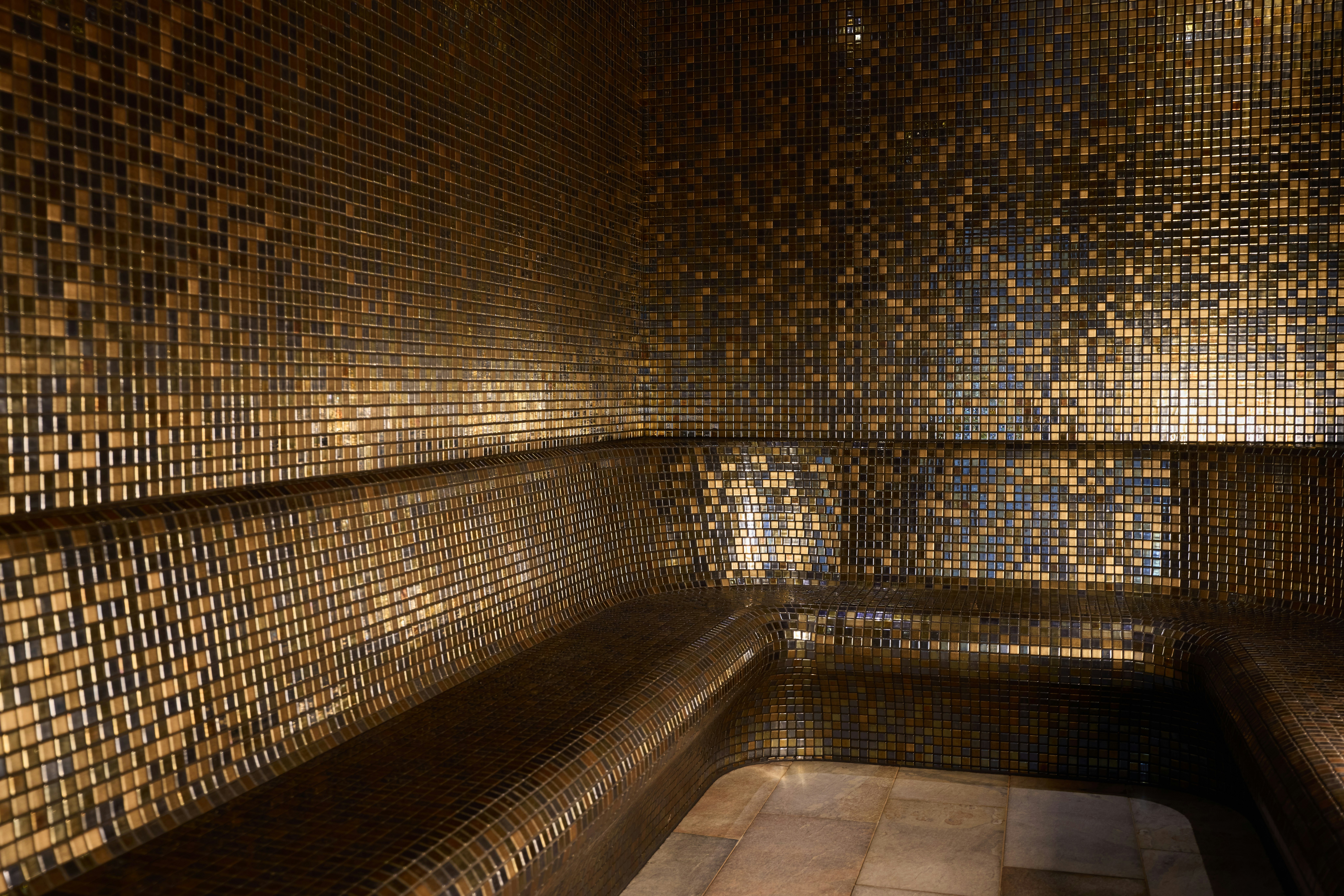 Haven Hotel Rotterdam, Curio Collection by Hilton 25/57