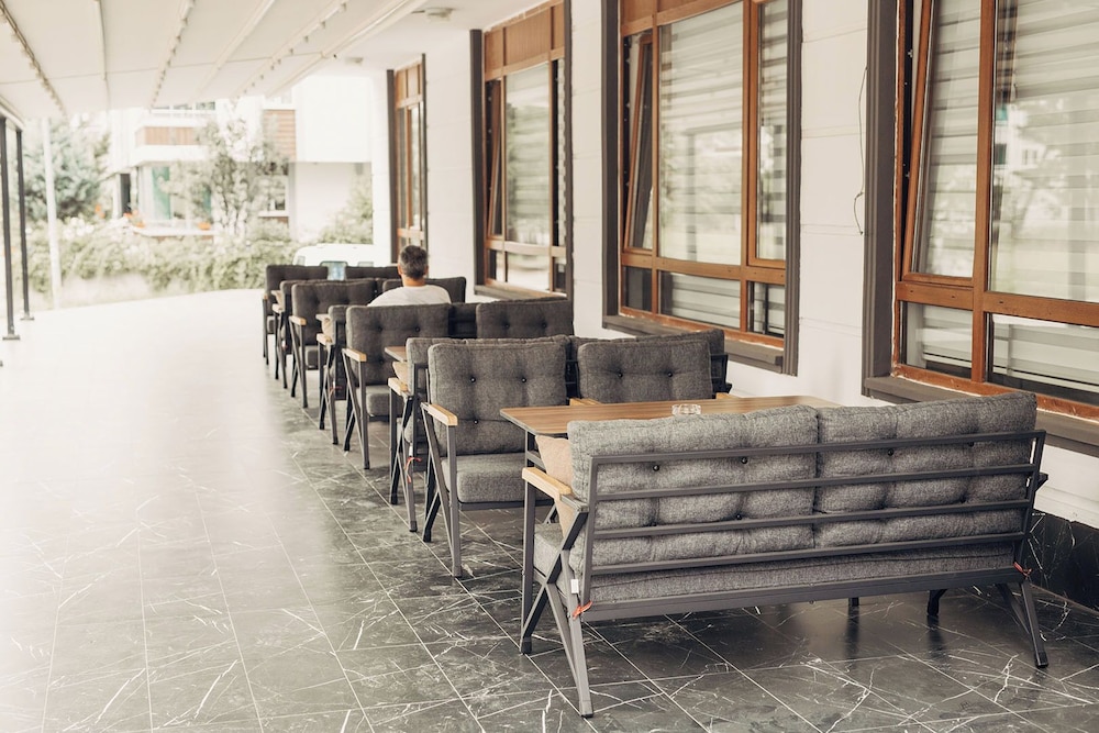 Niva Atakum Otel 37/50