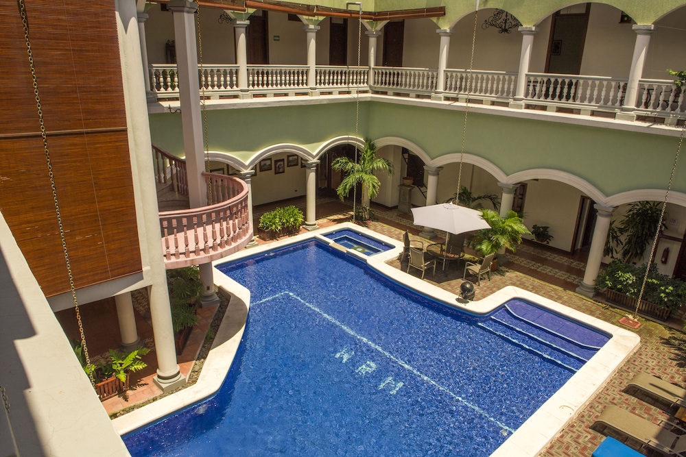 Real La Merced Hotel 58/70
