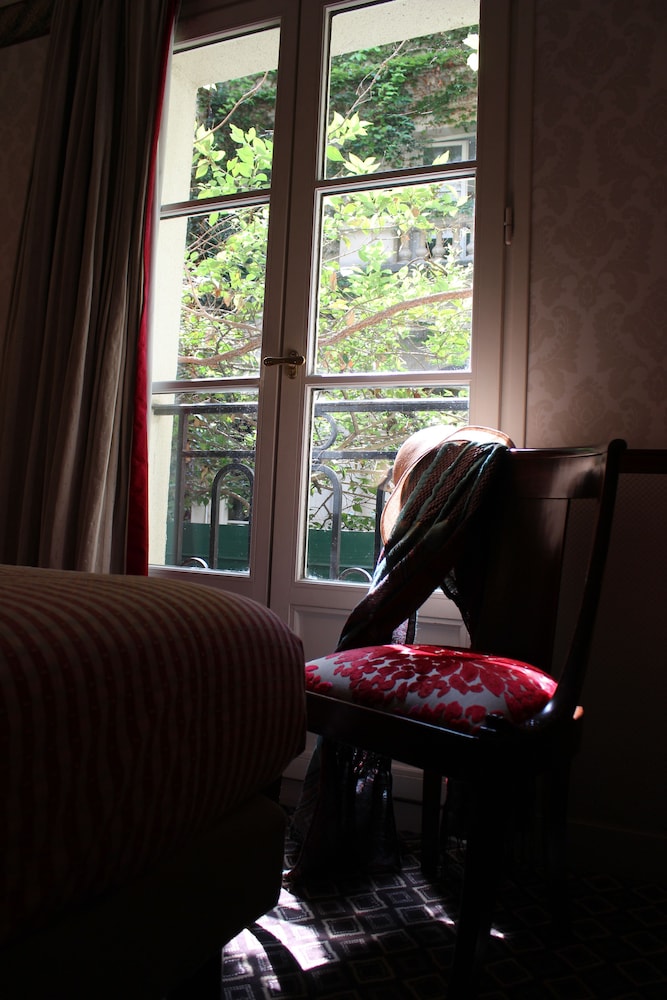 Hotel Relais Saint Sulpice 33/53