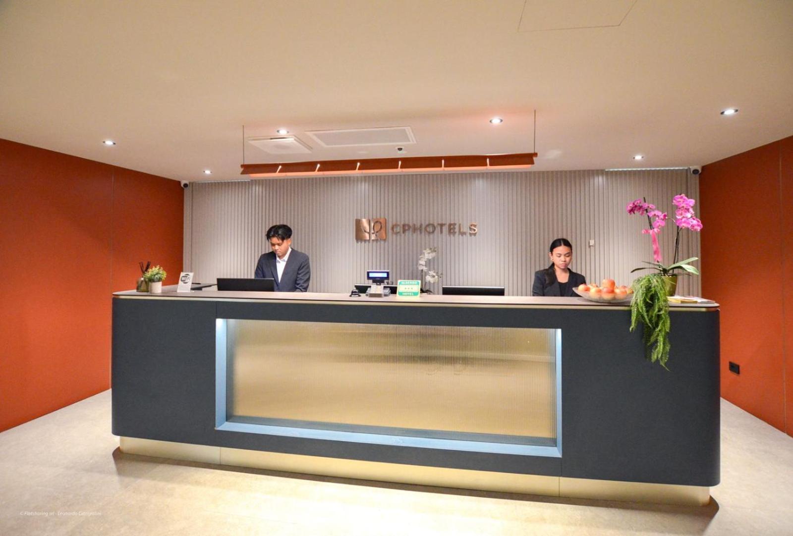CP Hotels - Central 7/50